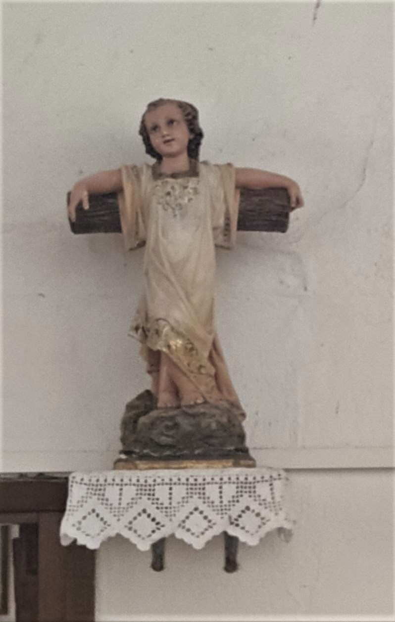 Niño Jesús abrazado a la Cruz (siglo XX)